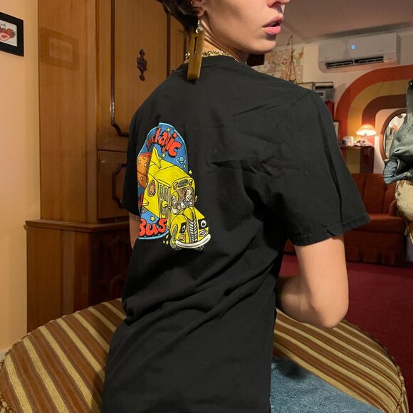 Black double graphic Magic school bus short sleeved shirt! - Picture 4 of 13